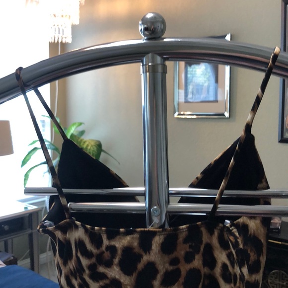 New & on trend Leopard print spaghetti strap dress - Picture 7 of 8